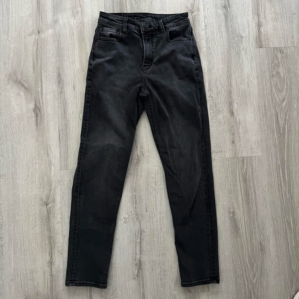 AMERICAN EAGLE OUTFITTERS jeans